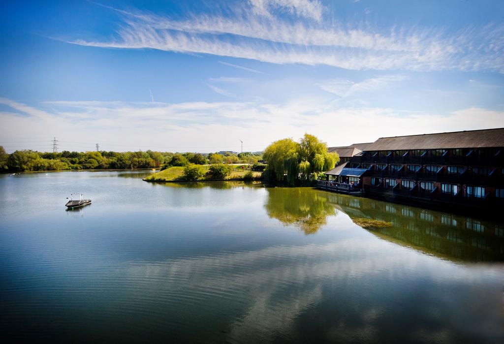 The Reading Lake Hotel