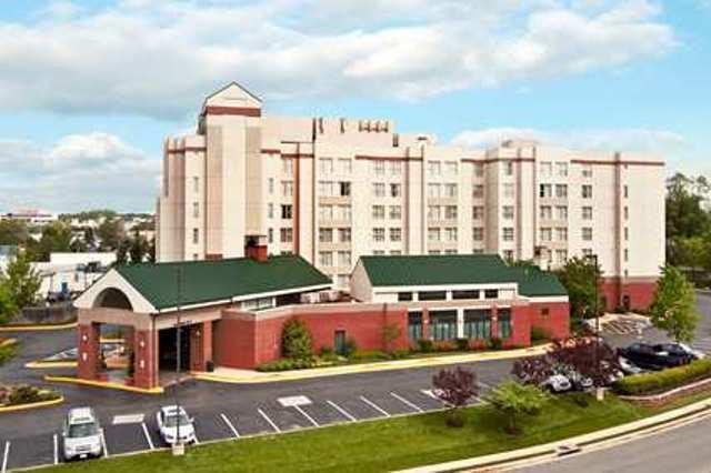 Homewood Suites by Hilton Falls Church