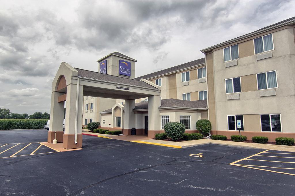 Sleep Inn and Suites Danville