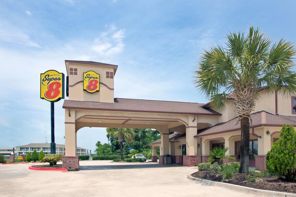 Super 8 Humble Fm 1960 Hwy 59