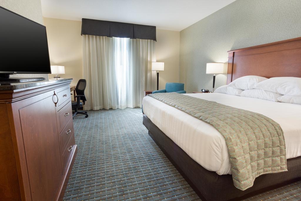 Drury Inn Suites Grand Rapids