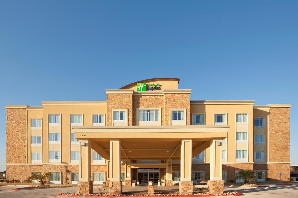 Holiday Inn Exp Stes Buda