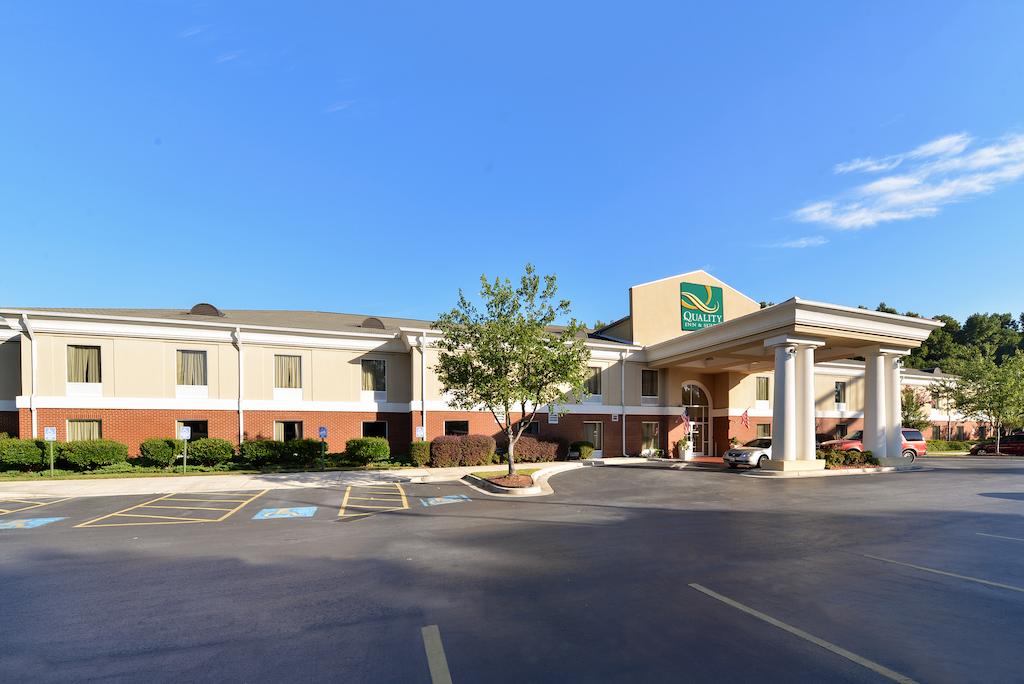 Quality Inn and Suites Decatur - Atlanta East