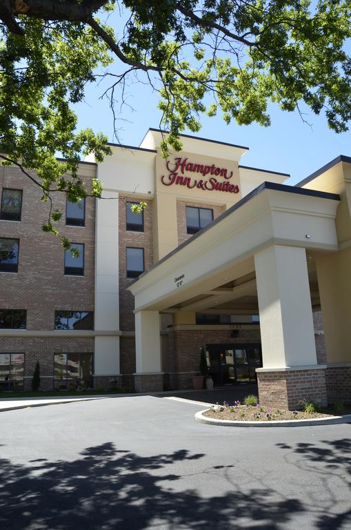 Hampton Inn Suites Elyria