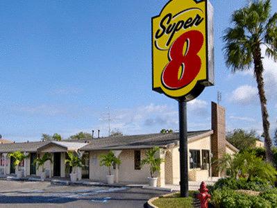 Super 8 Lantana  West Palm Beach