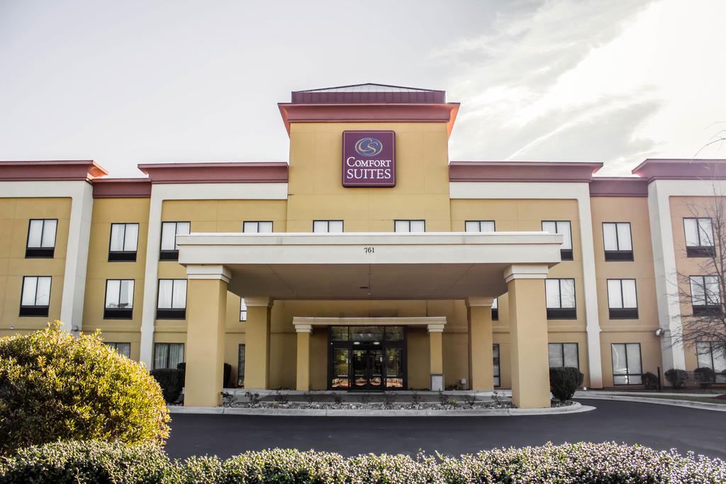 Comfort Suites Clayton