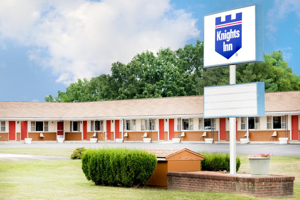 Knights Inn Mifflintown