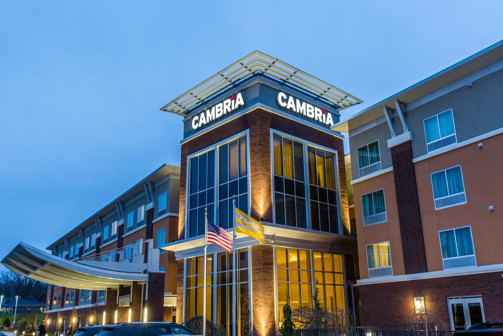 Cambria hotel and suites Cleveland Avon