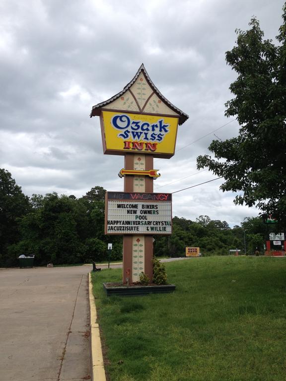 Ozark Swiss Inn