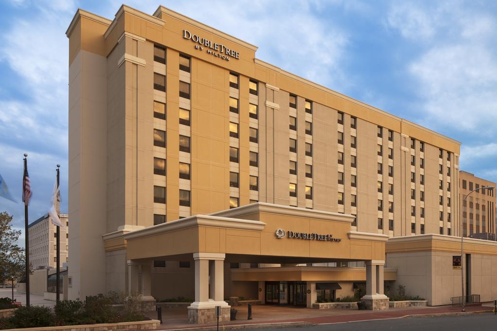 DoubleTree by Hilton Downtown Wilmington - Legal District