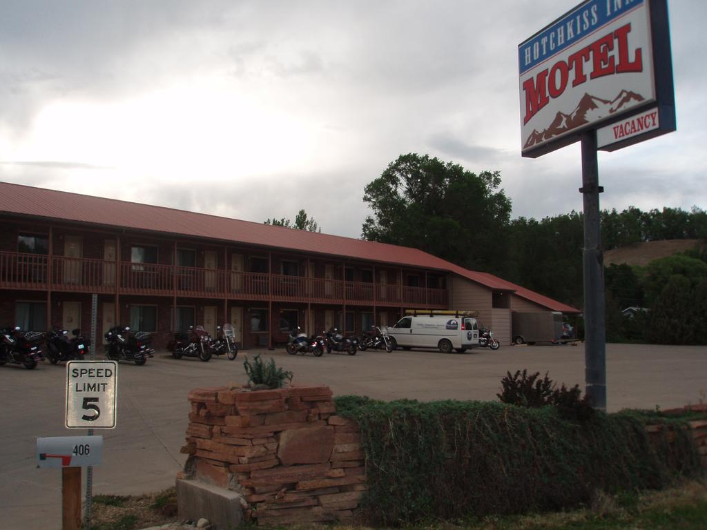 Hotchkiss Inn Motel