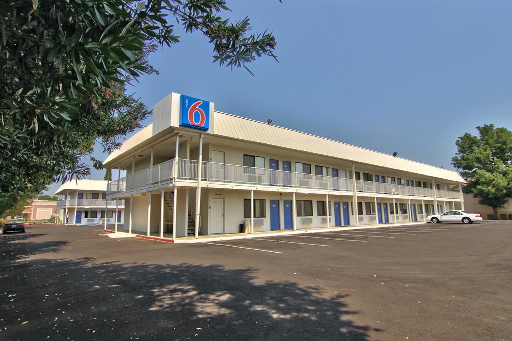 Motel 6 Woodland - Sacramento Area