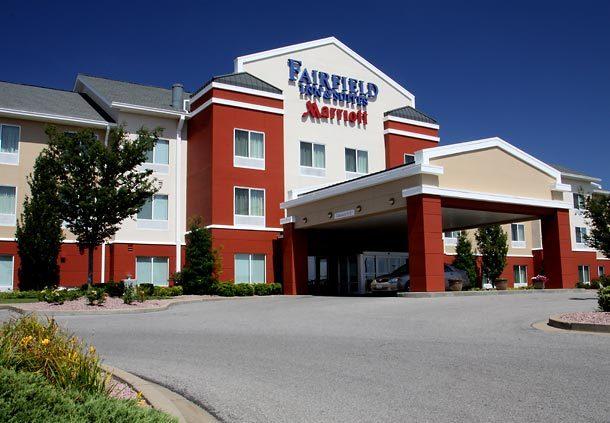 Fairfield Inn and Suites Marion