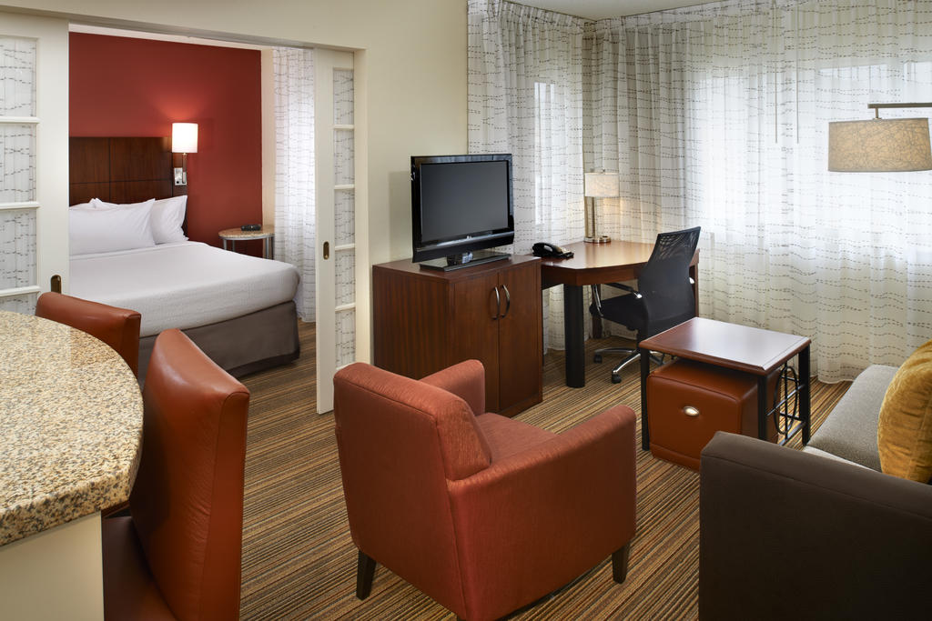 Residence Inn Detroit Warren