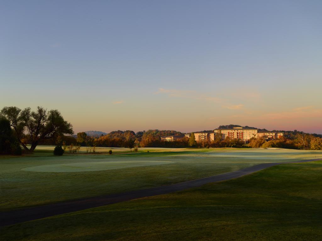 MeadowView Conference Resort and Convention Center