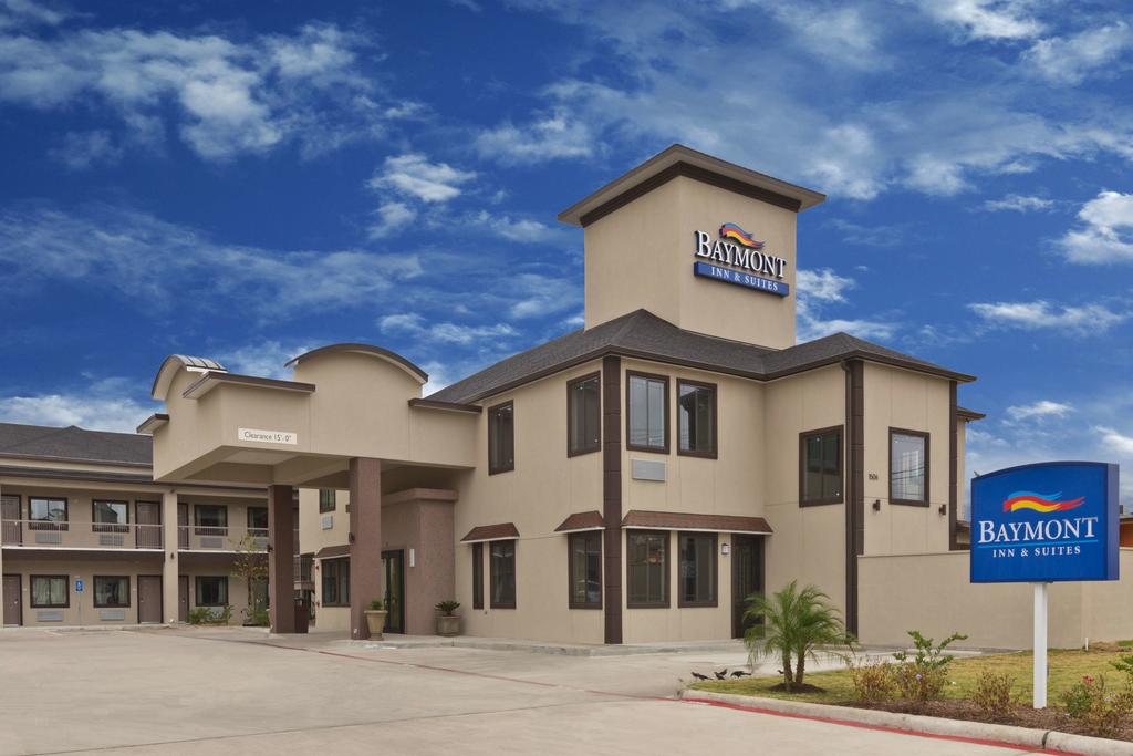 Baymont Inn and Suites Bryan-College Station