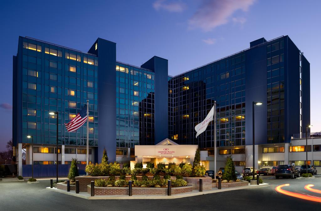 Crowne Plaza JFK Airport