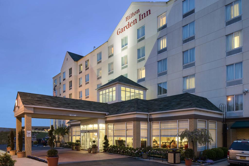 Hilton Garden Inn Queens JFK Airport