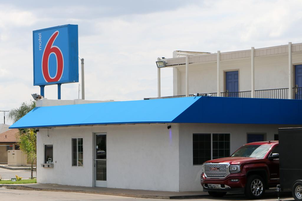 Motel 6 Delano