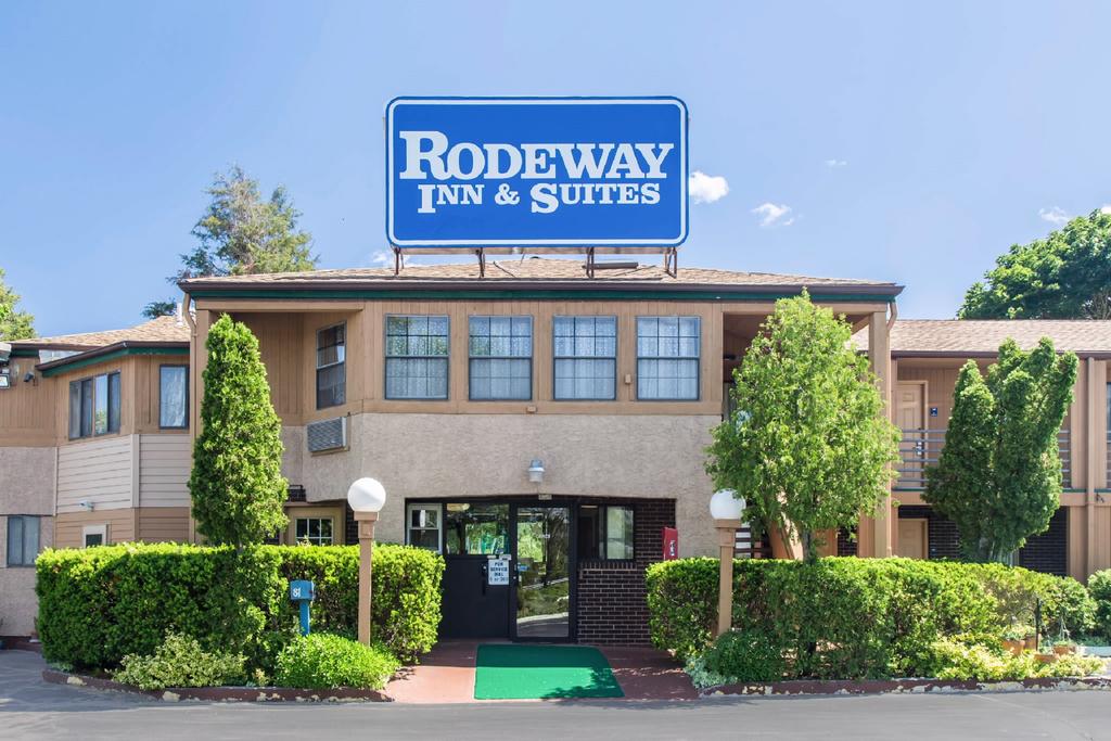 Rodeway Inn Branford