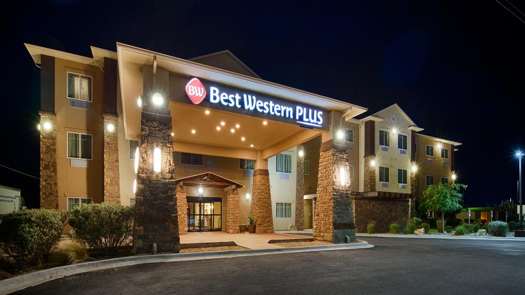 BEST WESTERN PLUS Seminole Hotel and Suites