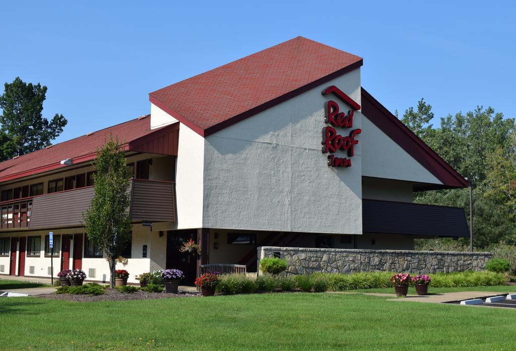 Red Roof Inn Buffalo Niagara Airport