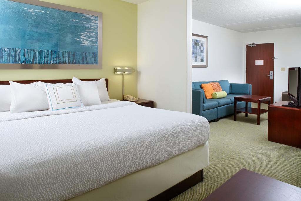 SpringHill Suites Pittsburgh Airport