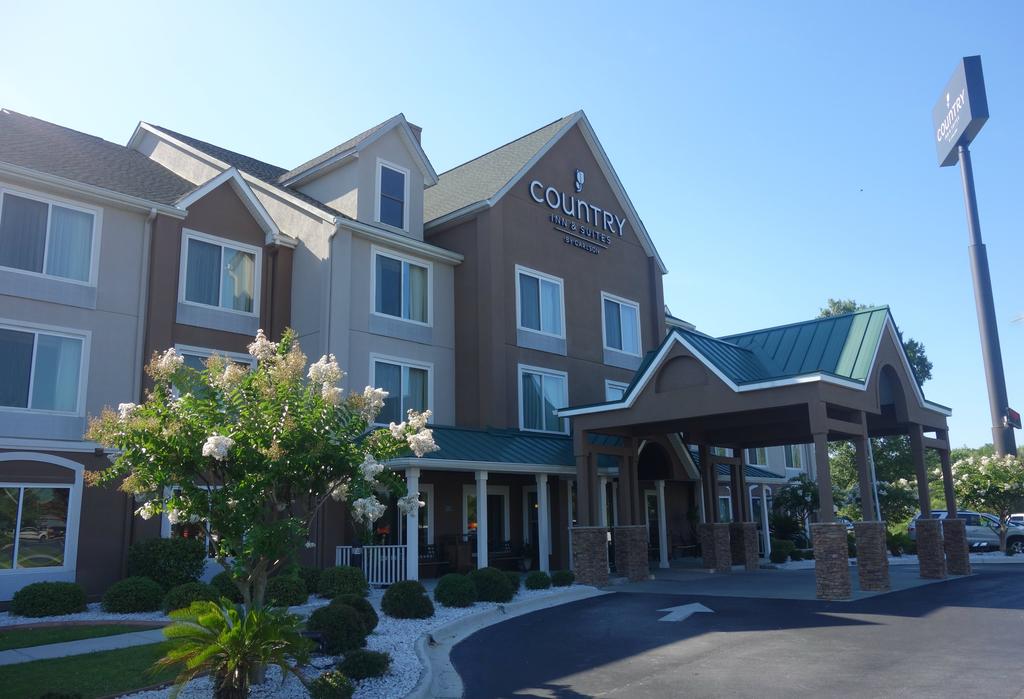 Country Inn and Suites By Carlson Savannah I-95 North GA