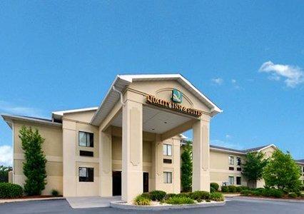 Quality Inn and Suites Savannah North