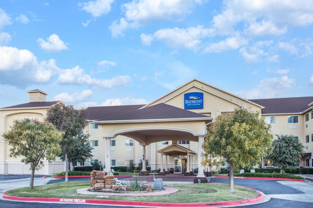 Baymont Inn and Suites Lubbock West