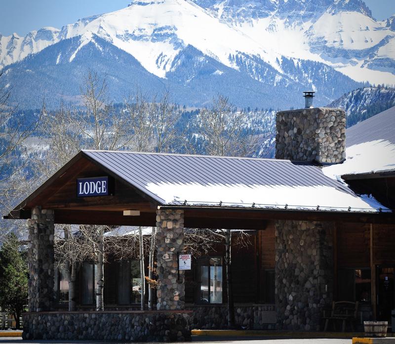 Ridgway Lodge and Suites