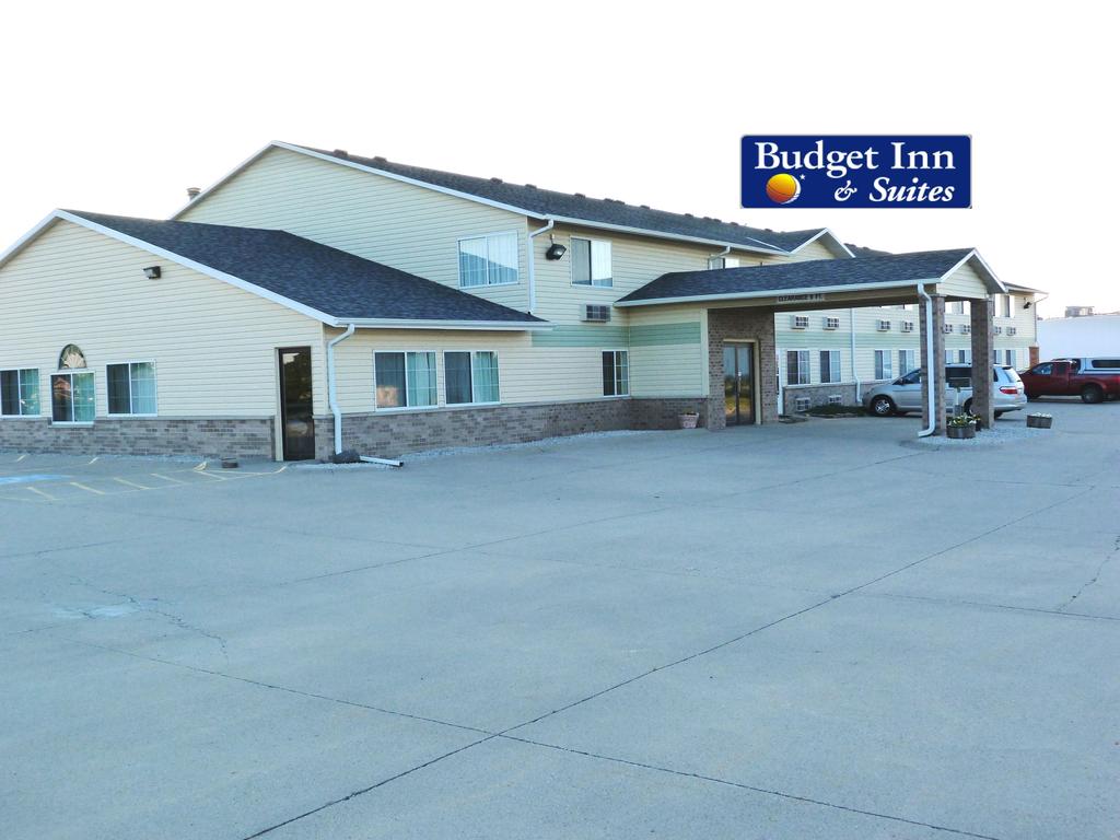 Budget Inn and Suites