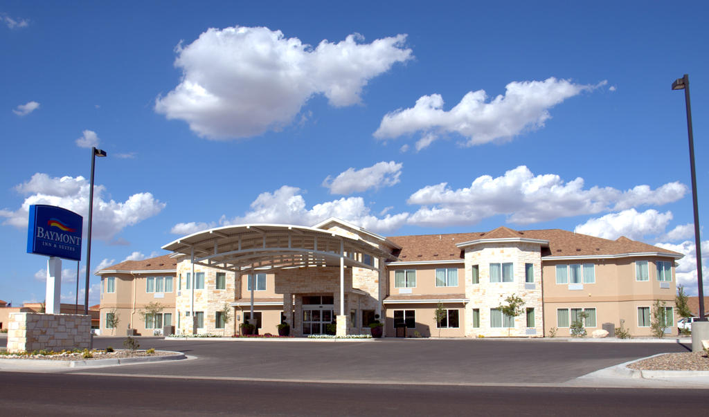 Baymont Inn and Suites Hobbs