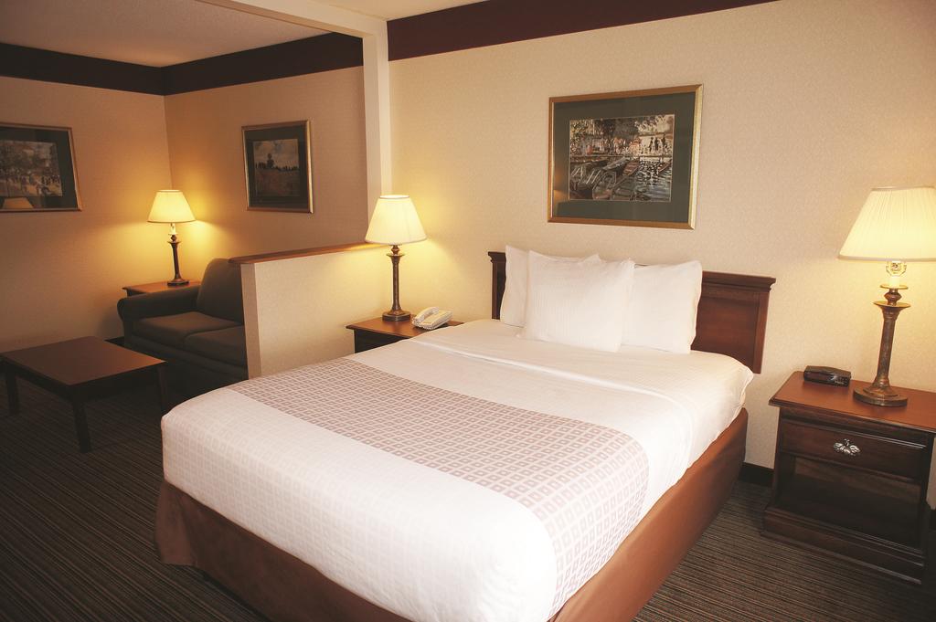 La Quinta Inn and Suites South Burlington