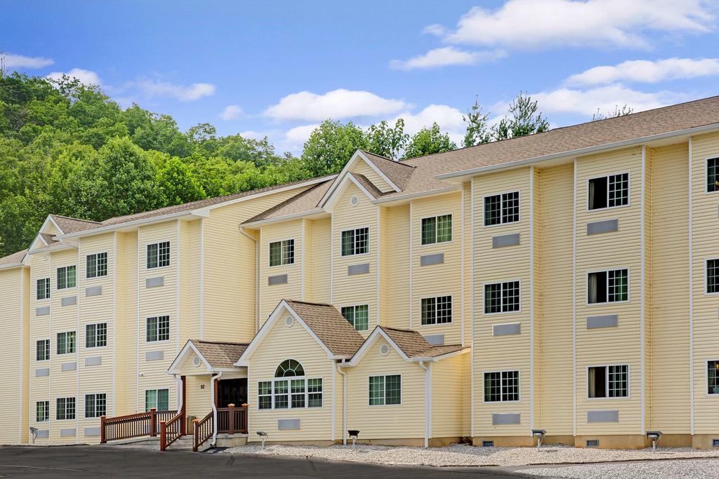 Microtel Inn and Suites by Wyndham Bryson City