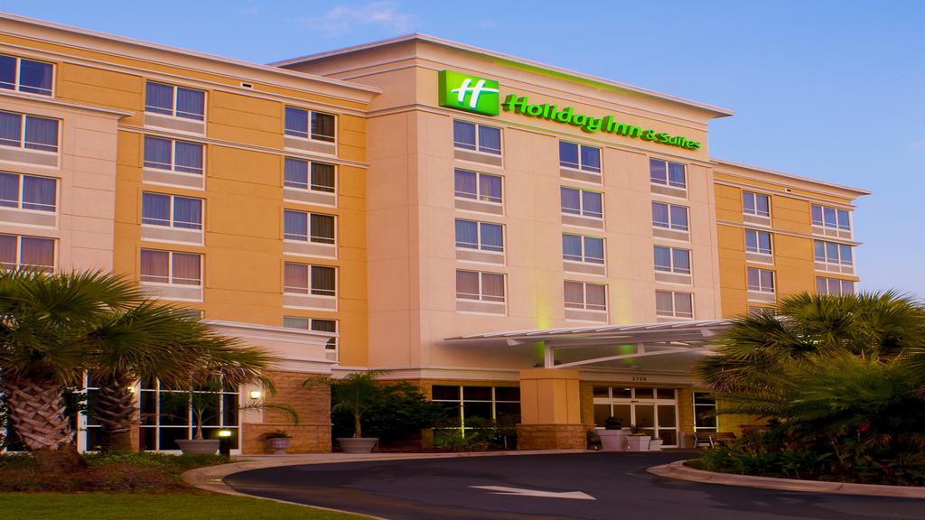 Holiday Inn and Suites Tallahassee Conference Center