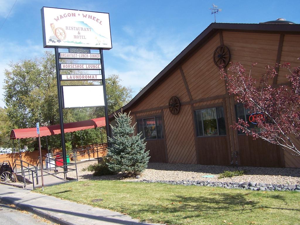 Wagon Wheel Restaurant Bar and Motel