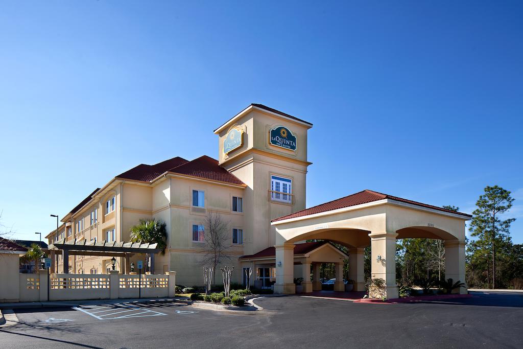 La Quinta Inn and Suites Mobile - Daphne