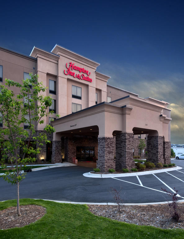 Hampton Inn and Suites Winston Salem University Area