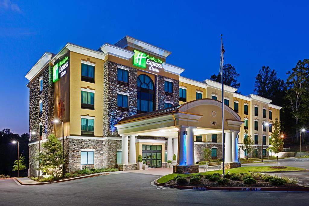 Holiday Inn Exp Stes Univ Area