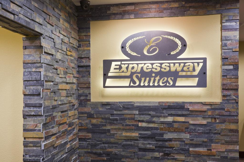 Expressway Suites of Grand Forks