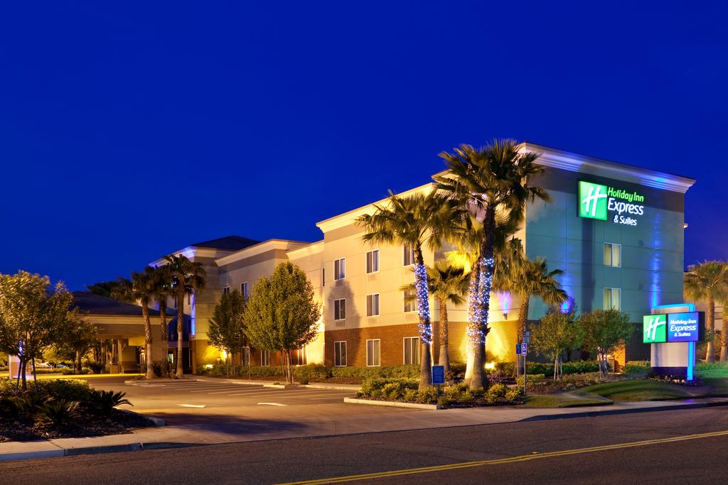 Holiday Inn Exp Stes Vacaville