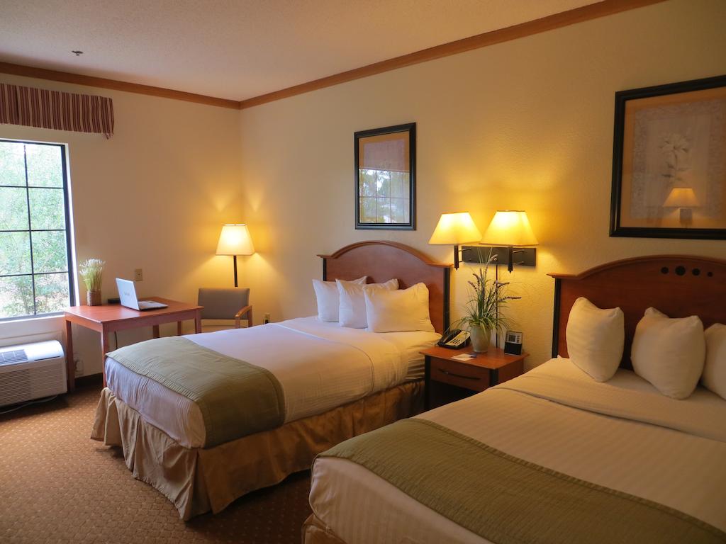 Baymont Inn And  Suites Hinesville Fort Stewart Area