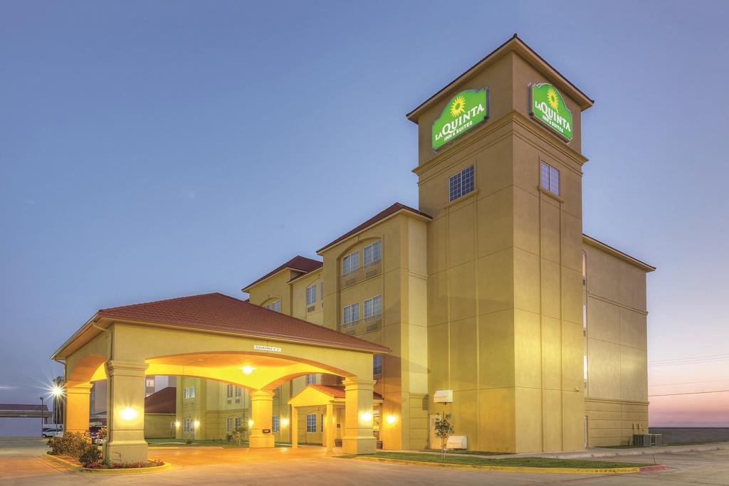 La Quinta Inn and Suites Dumas