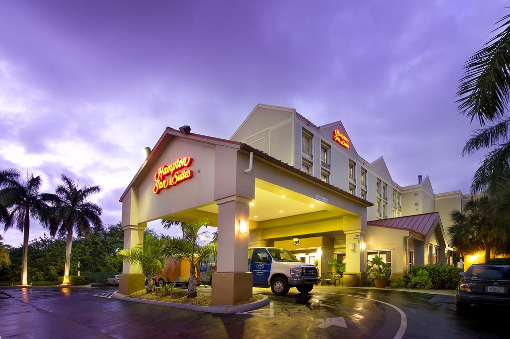 Hampton Inn Suites Hollywood Fort Lauderdale Airport