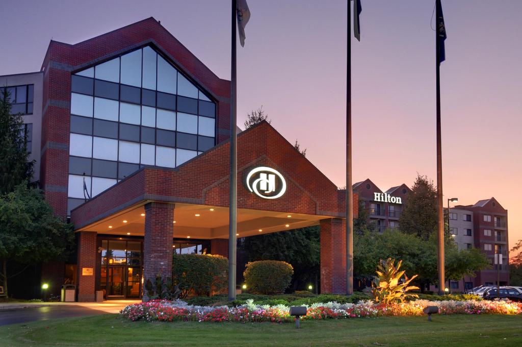 Hilton Suites Auburn Hills