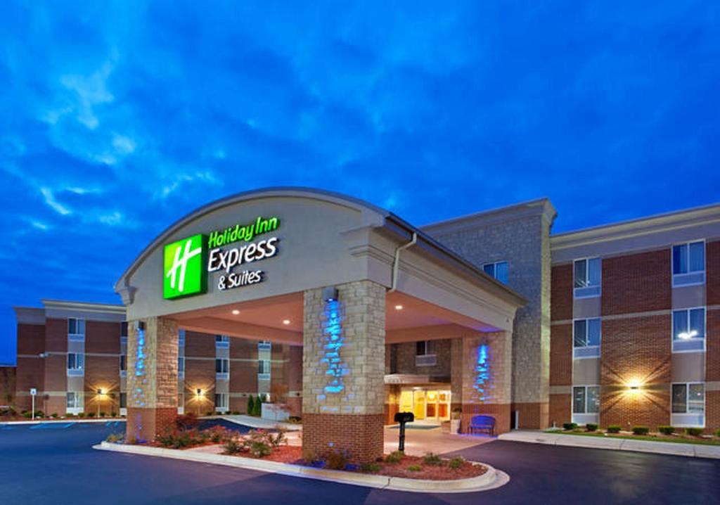 Holiday Inn Exp Stes Auburn Hi