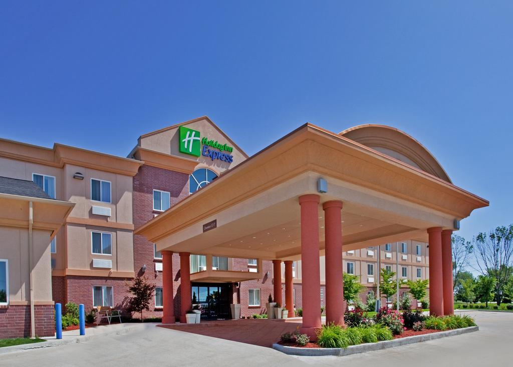 Holiday Inn Express Warrenton