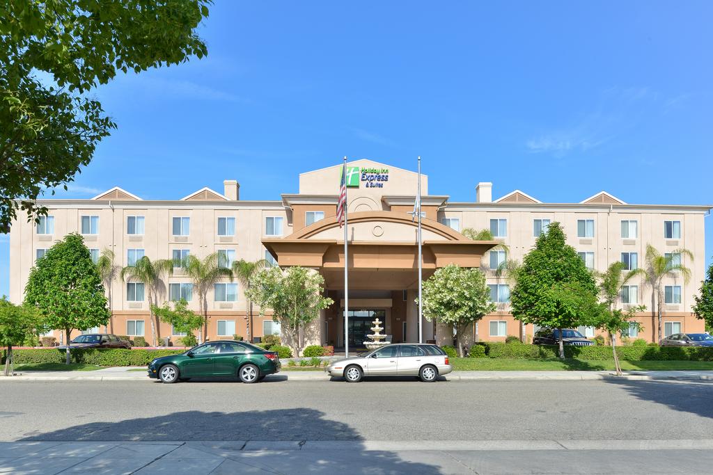 Holiday Inn Exp Ste River Park