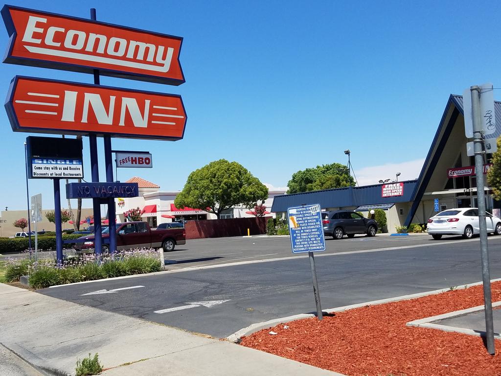 Economy Inn